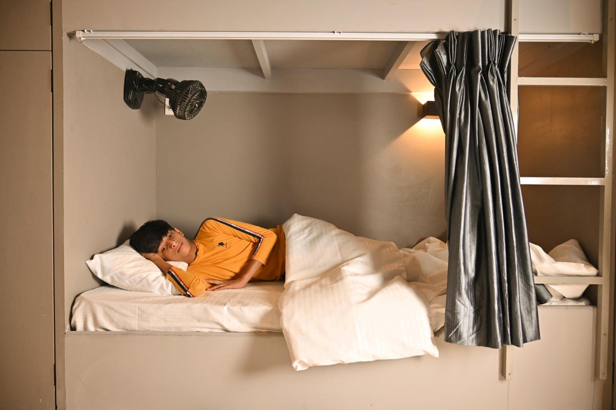 Bed & Bread Dormitory Bharuch Eksteriør billede